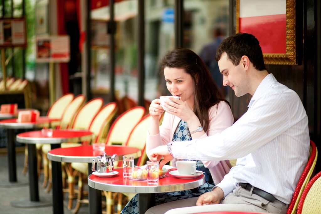 Two people enjoying refreshments 