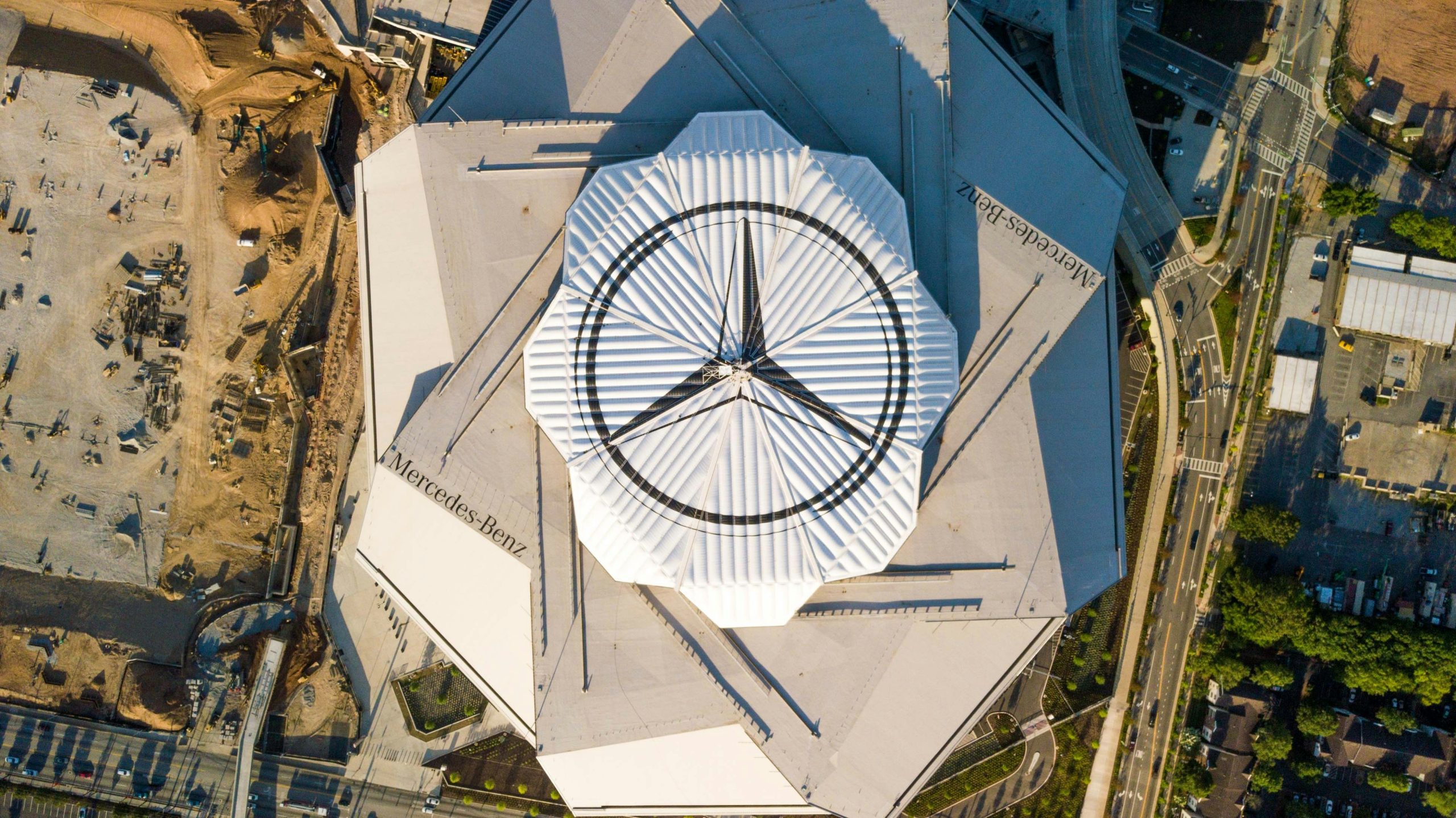 Mercedes Benz stadium from birds eye view.